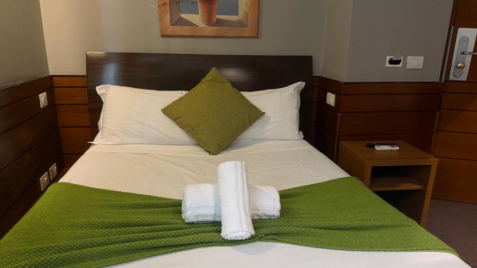 Romalive Hotel Kültér fotó