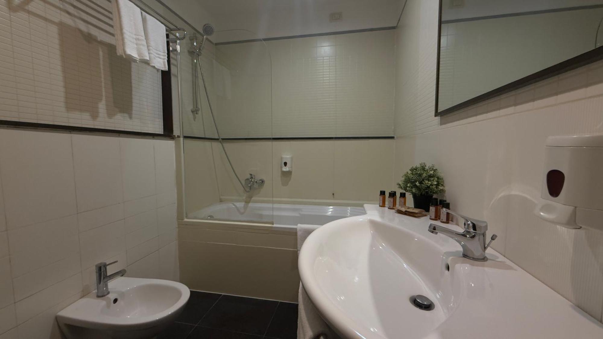 Romalive Hotel Kültér fotó