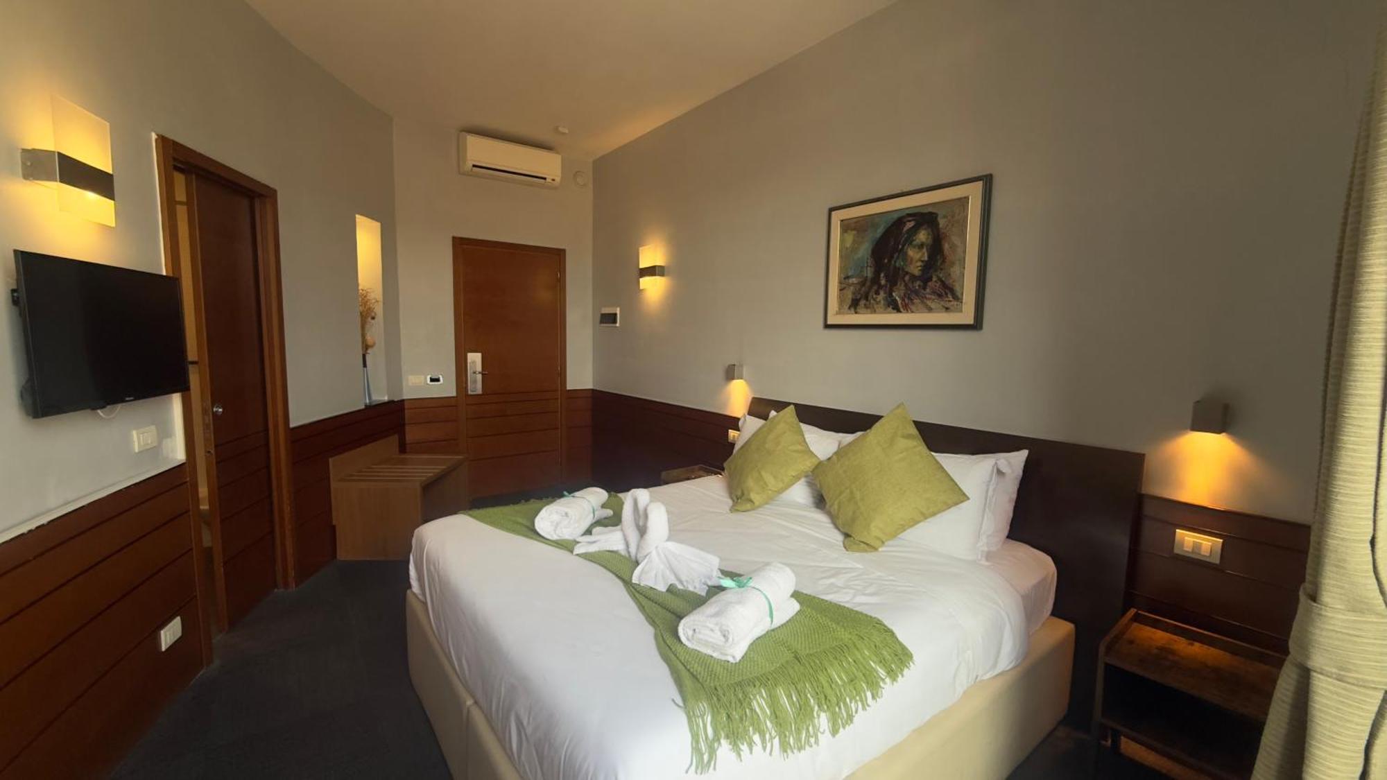 Romalive Hotel Kültér fotó