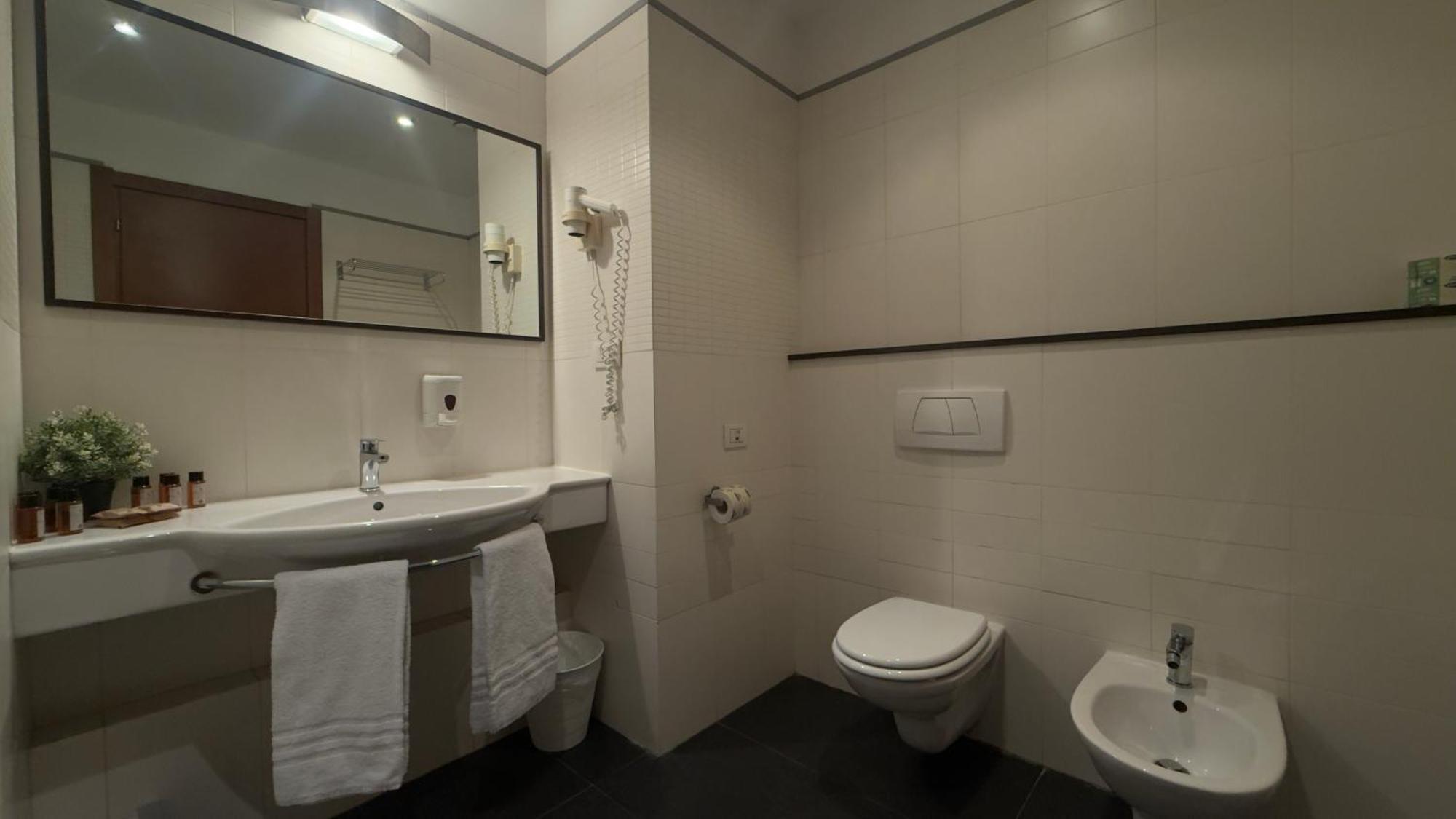 Romalive Hotel Kültér fotó